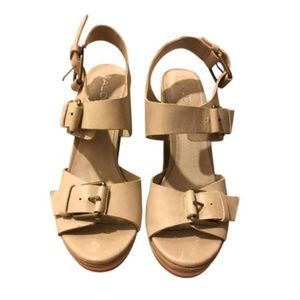 ALDO Platforms - Tan, Black & Orange w Gold Buckle